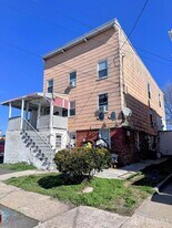 136 Broad St in Perth Amboy, NJ - Building Photo