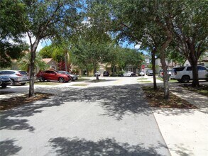 2060 SE 14th St in Homestead, FL - Building Photo - Building Photo