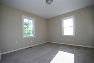 315 Monroe Nunley Rd in Hazel Green, AL - Building Photo - Building Photo