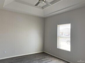 416 Teague Ave, Unit 2 in Edinburg, TX - Building Photo - Building Photo