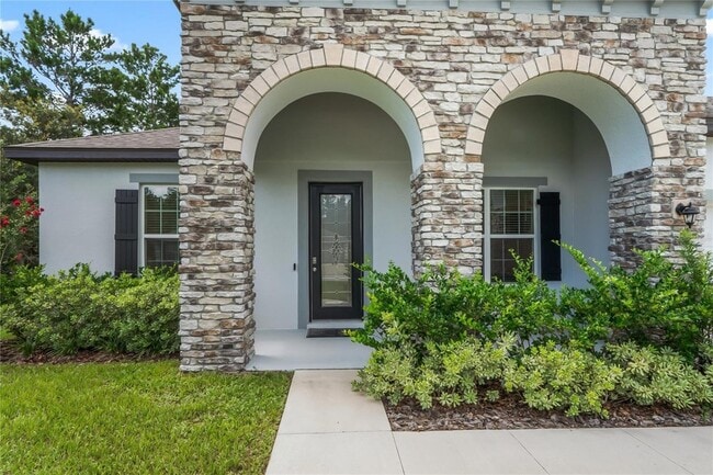 92 Grass St in Homosassa, FL - Building Photo - Building Photo