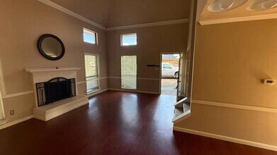800 Elkhorn Path in Irving, TX - Building Photo - Building Photo