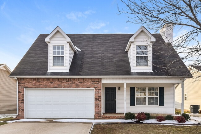 property at 1726 St Andrews Dr