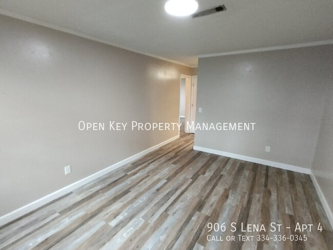 906 S Lena St in Dothan, AL - Building Photo - Building Photo