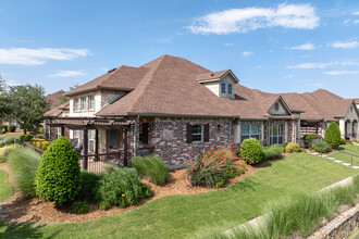 Villas at Willow Grove in McKinney, TX - Building Photo - Building Photo