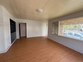 86-055 Farrington Hwy in Waianae, HI - Building Photo - Building Photo