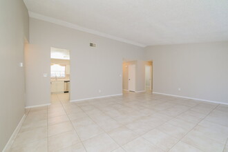 12146 Sula St in Orlando, FL - Building Photo - Building Photo