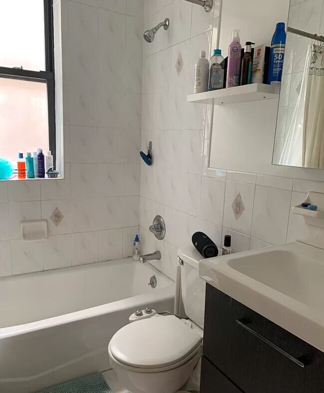 36 AVENUE in Queens, NY - Building Photo - Building Photo