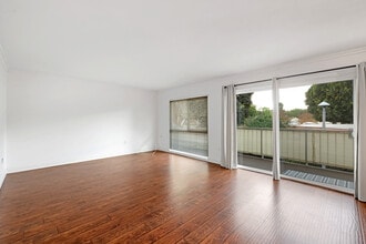 3168 Via Vista in Laguna Woods, CA - Building Photo - Building Photo