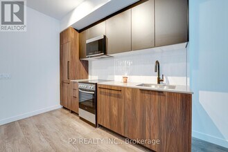 1635 Military Trail in Toronto, ON - Building Photo - Building Photo