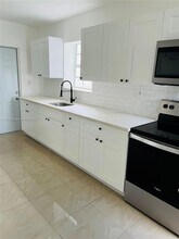 1935 Marseille Dr in Miami, FL - Building Photo - Building Photo