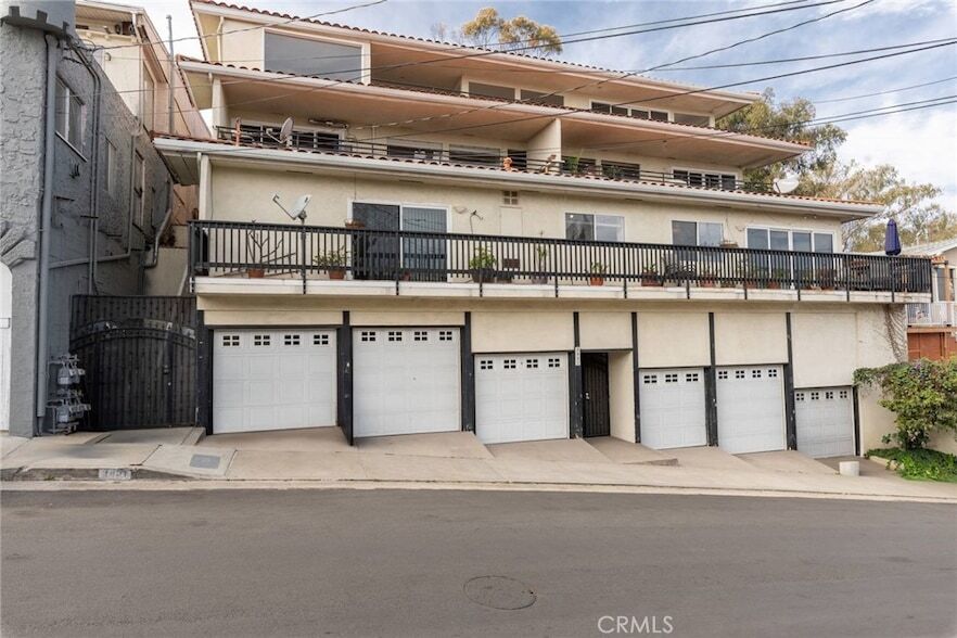 3431 S Peck Ave in Los Angeles, CA - Building Photo