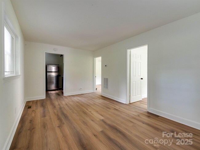 1416 Anderson St in Charlotte, NC - Foto de edificio - Building Photo