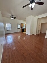 1000 E Main St in Brenham, TX - Building Photo - Building Photo