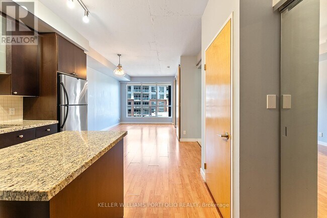 1-601 Shaw St in Toronto, ON - Building Photo - Building Photo