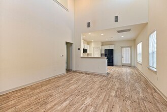 8317 Mimi Ln in Austin, TX - Building Photo - Building Photo