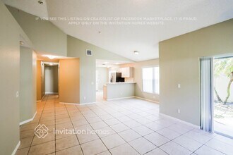 9208 Arborwood Cir in Davie, FL - Building Photo - Building Photo