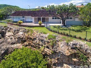 1228 Koloa St in Honolulu, HI - Building Photo - Building Photo