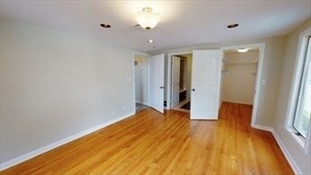 8 Brandley Rd in Watertown, MA - Building Photo - Building Photo