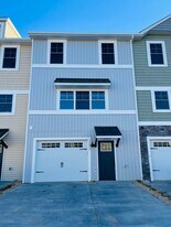 1412 Derby Dr in Harrisonburg, VA - Building Photo