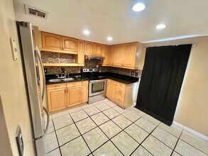 44 Las Brisas Ct in Kissimmee, FL - Building Photo - Building Photo