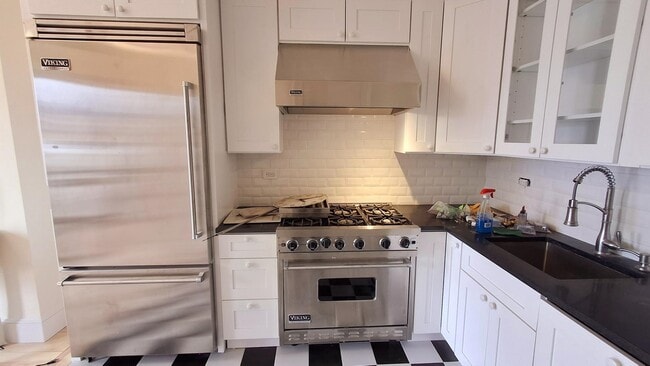 property at 929 Garden St