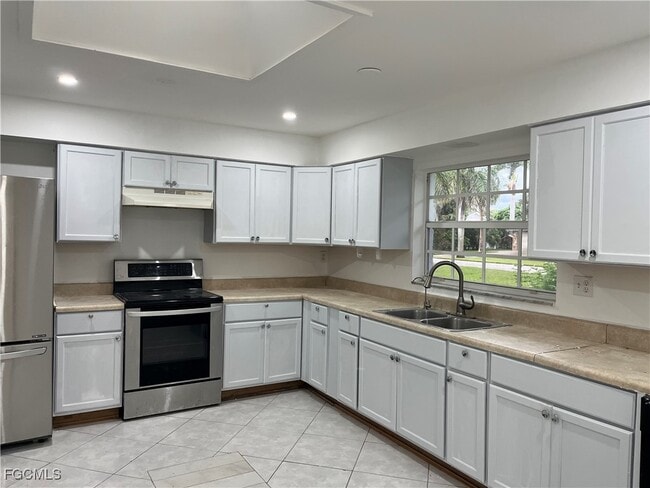 property at 1837 Marina Cir