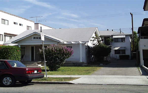 405 W Wilson Ave in Glendale, CA - Building Photo - Building Photo