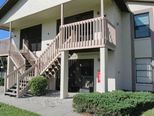 13134 Feather Sound Dr