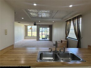 3847 Edgewater Dr in Sebring, FL - Building Photo - Building Photo
