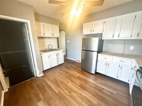 6110 Pratt St in Omaha, NE - Building Photo - Building Photo