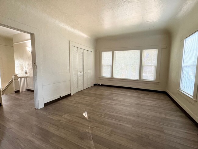 420 W 4th St in Chico, CA - Building Photo - Building Photo