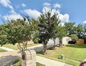 1620 Flagstone Ln in Little Elm, TX - Building Photo - Building Photo