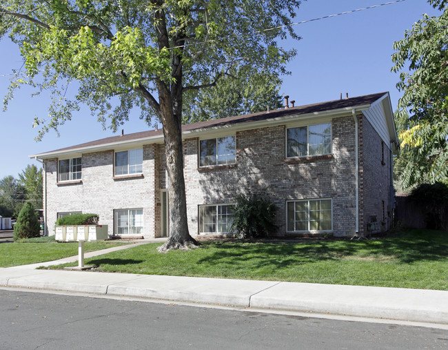 Fox St Apartments in Littleton, CO - Foto de edificio - Building Photo