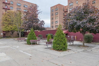 2909 137th St in Flushing, NY - Building Photo - Building Photo