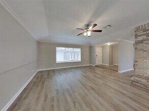 17526 Jolly Boat Dr in Crosby, TX - Building Photo - Building Photo