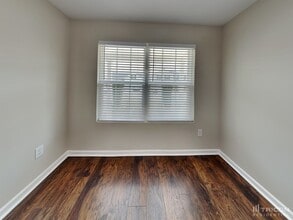 42 Jones Creek Cir in Greer, SC - Building Photo - Building Photo