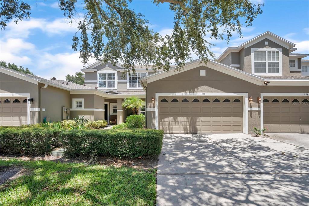 1088 Crestwood Commons Ave in Ocoee, FL - Building Photo