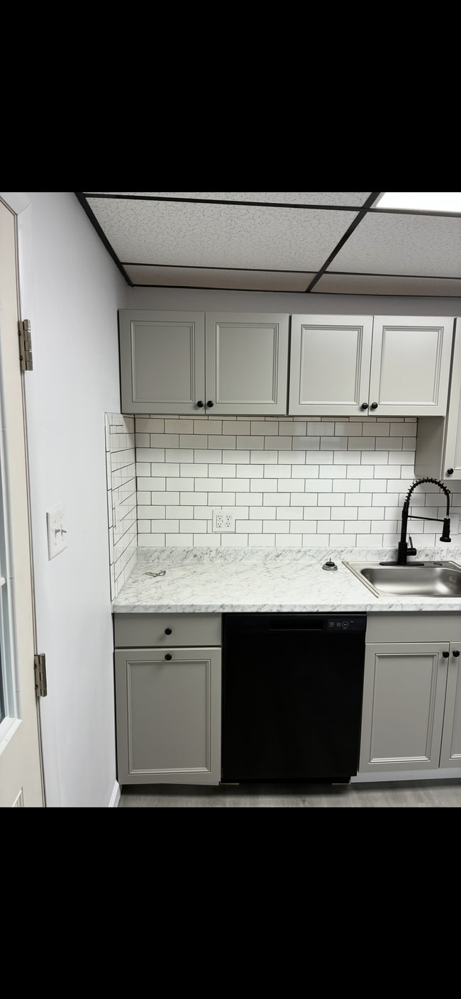 3 Ross St, Unit 5B in Kingston, PA - Building Photo - Building Photo