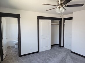 93 W Jefferson Ave in Belgrade, MT - Building Photo - Building Photo