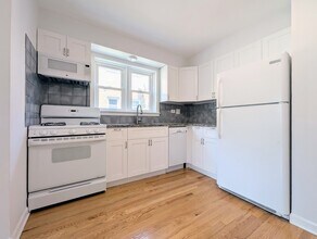 5311 N California Ave in Chicago, IL - Building Photo - Building Photo