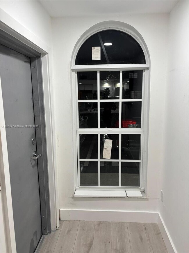 6886 NW 166th Terrace in Hialeah, FL - Building Photo - Building Photo