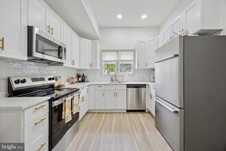 415 N Haddon Ave in Haddonfield, NJ - Building Photo - Building Photo