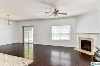 407 W Park Dr in Fultondale, AL - Foto de edificio - Building Photo