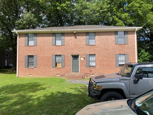 21 Brianfield Cv, Unit C