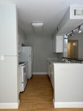 2607 NW 33rd St, Unit 2111 in Oakland Park, FL - Foto de edificio - Building Photo