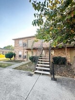 132 Ballygar St in Clarksville, TN - Building Photo