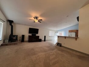 66 Conner Way in Gardnerville, NV - Building Photo - Building Photo