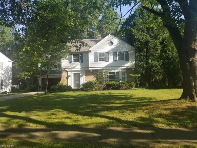 3297 Chelsea Dr in Cleveland Heights, OH - Building Photo - Building Photo