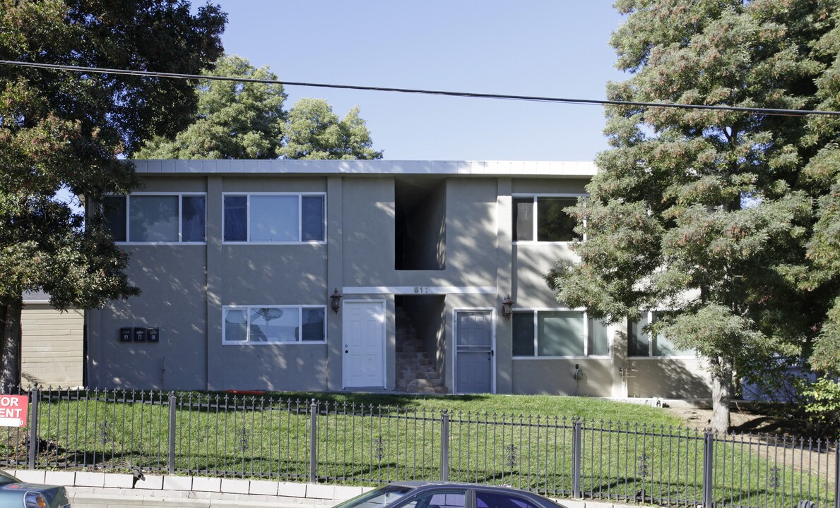 817 Santa Clara St in Vallejo, CA - Building Photo